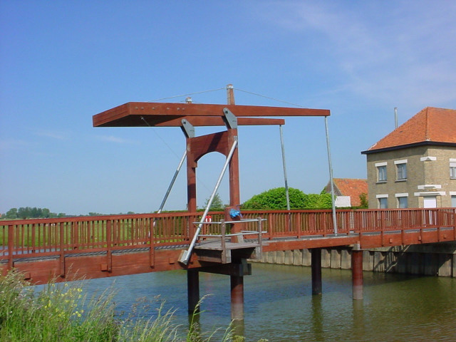 Houten ophaalbrug